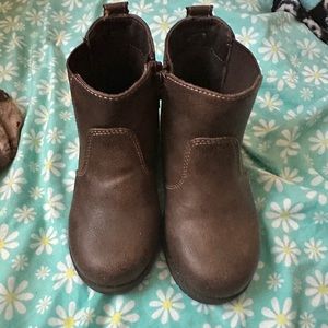 Toddler boy boots 10c